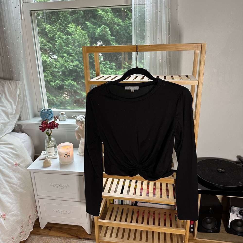 basic black long sleeve top